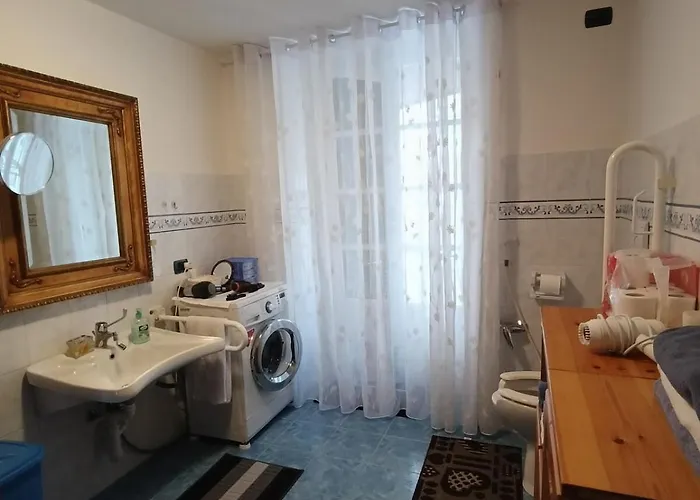 La Casa Di Larissa San Colombano Certenoli